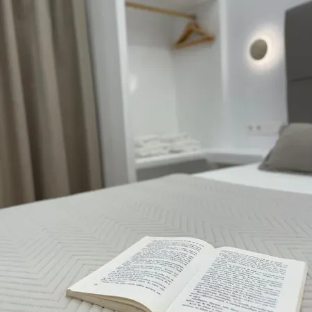 Mare Monte Naxos Apartment *